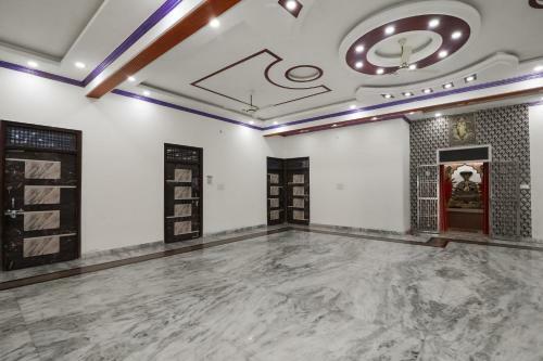 Hotel Spot On 72422 Shree Maruti Nandan