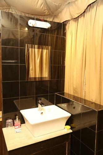 Hotel Eco Adventure Resorts Khhairabera