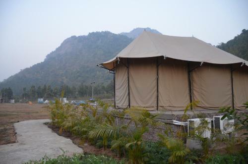 Hotel Eco Adventure Resorts Khhairabera