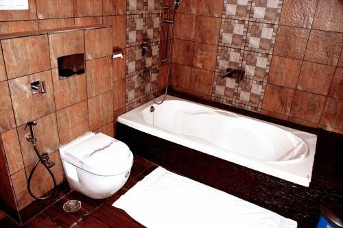 Hotel Chambal Wildlife S Lodge
