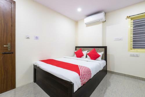 Hotel Oyo 45125 Banashankari Comforts