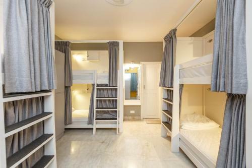 Albergue Woke Hsr Layout
