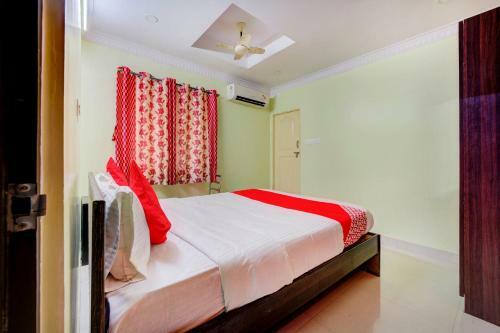 Hotel Oyo 76521 Manan Paradise