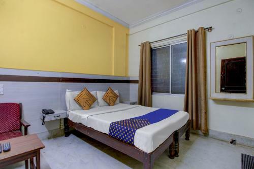 Spot On 77106 Hotel Sangam Royal