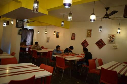 Hostal Suyash Pg (suyash Ventures)