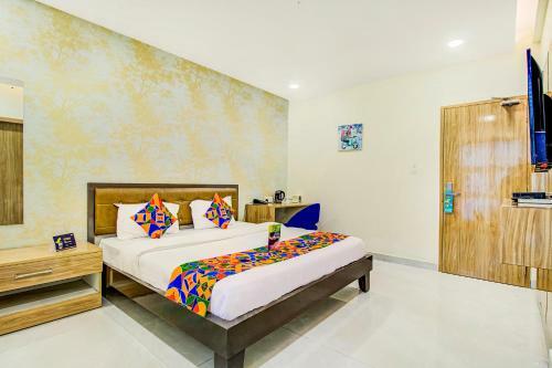 Comet Hotel