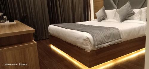 Velvette Hotel