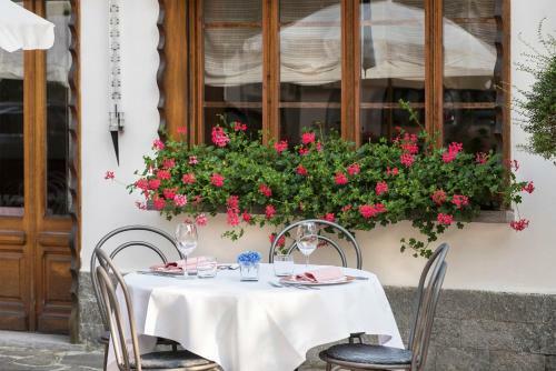 Hotel Ristorante Miramonti