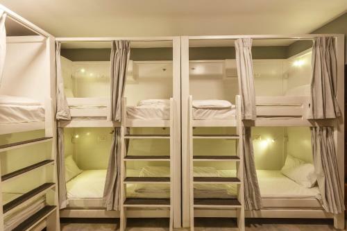Woke Hostel Indiranagar