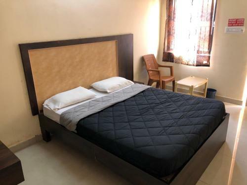 Hotel Veekay Regency Lodge