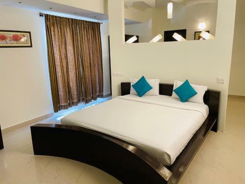 Hotel Sanctum Suites Domlur Bangalore
