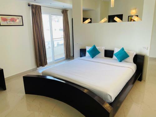 Hotel Sanctum Suites Domlur Bangalore