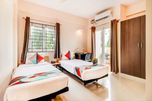 Hotel Fabexpress Bsr Inn