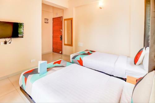 Hotel Fabexpress Bsr Inn