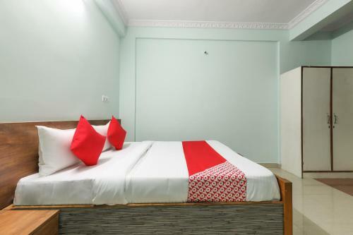 Oyo 47603 Hotel Sandalwood Vibes