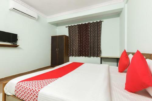 Oyo 47603 Hotel Sandalwood Vibes