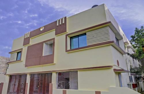 Hotel Oyo Flagship 77410 The Greenstar Inn