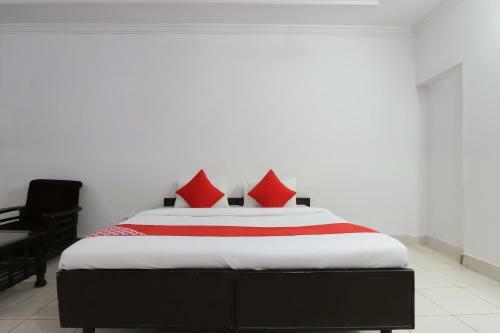 Oyo 45582 Hotel Shri Tirupati