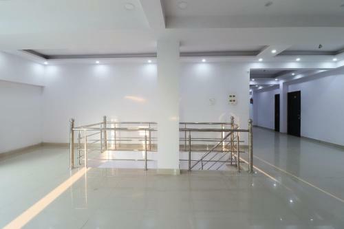 Oyo 45582 Hotel Shri Tirupati