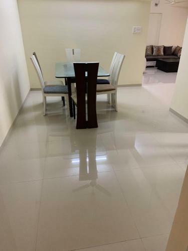 Hostal Sea View Room With Reasonable Price In Parel