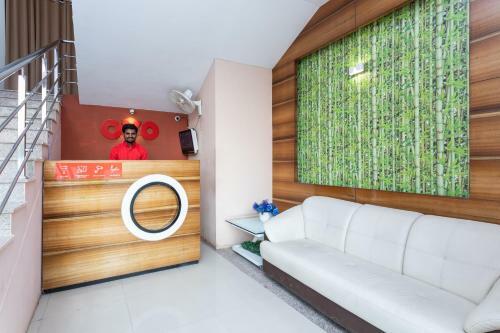 Hotel Oyo 64827 Marve Residency