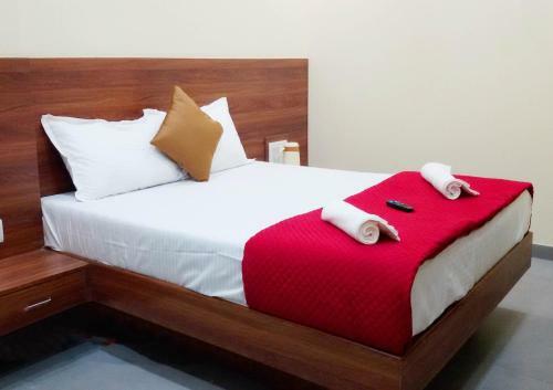 Hostal Hotel Terminus Square