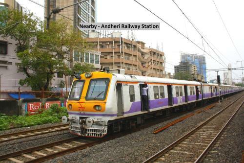 Hotel Collection O 561 Marol Naka Metro Station