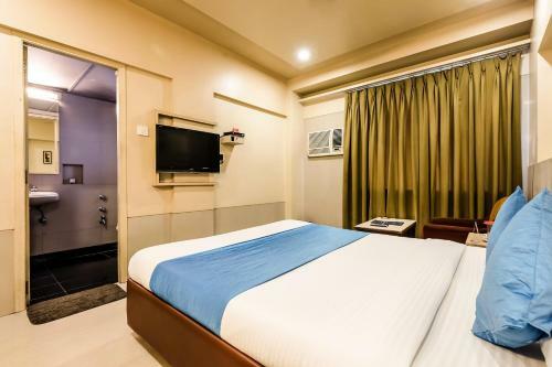 Hotel Collection O 561 Marol Naka Metro Station