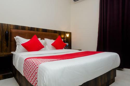 Hotel Oyo 24293 Amana International