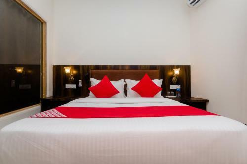 Hotel Oyo 24293 Amana International