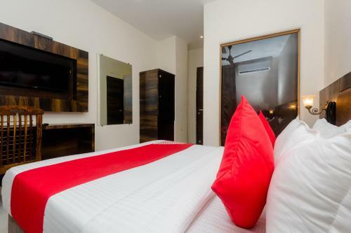 Hotel Oyo 24293 Amana International