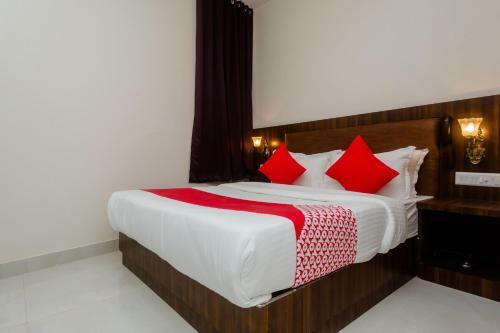 Hotel Oyo 24293 Amana International