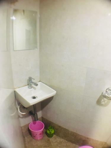Hostal Hotel Shalimar