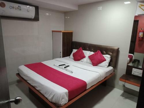 Hotel Star Residency