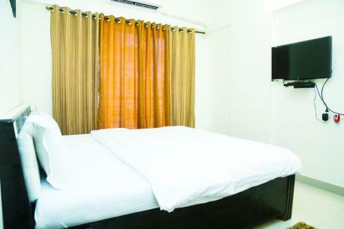 Staywood Serviced Apartments 2bhk In Bkc