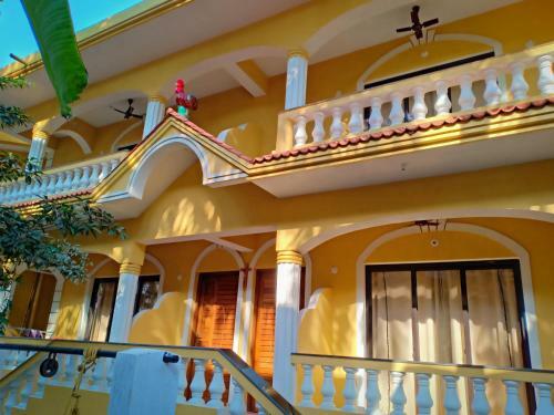 Hostal Primavera Holiday Homes