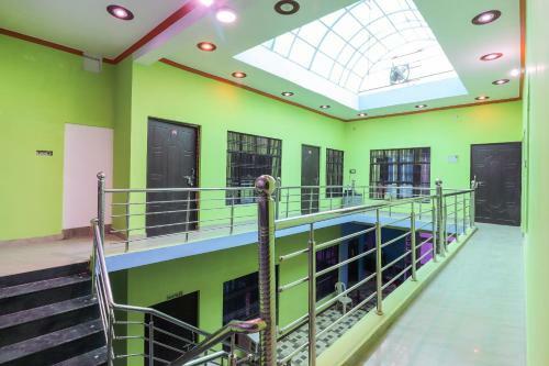 Hotel Oyo 60739 Vedanta Rass Residency