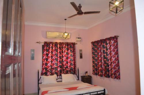 Hotel Blue House