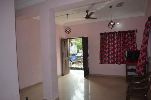 Hotel Blue House