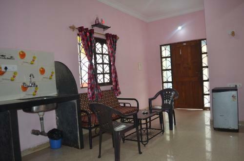 Hotel Blue House