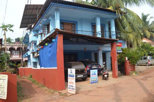Hotel Blue House