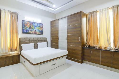 Hostal Oyo Home 80188 Yellow Elephant 2bhk Baga Beach