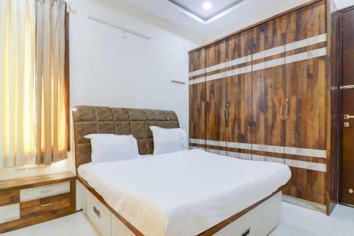 Hostal Oyo Home 80188 Yellow Elephant 2bhk Baga Beach
