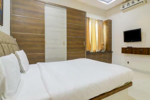 Hostal Oyo Home 80188 Yellow Elephant 2bhk Baga Beach