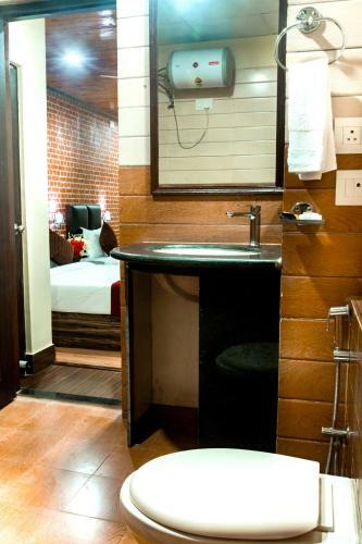 Tin Tin Boutique Hotel By Sumi Yashshree