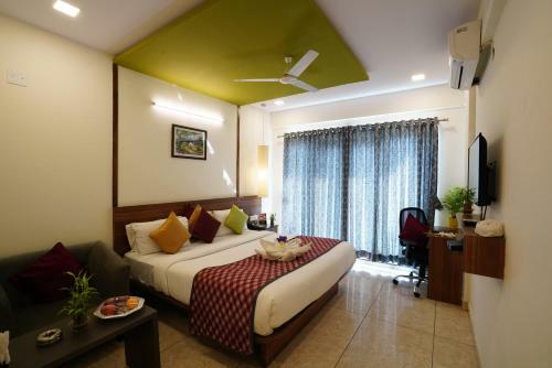 Hotel Silicon Inn