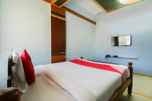 Hotel Oyo 22101 Shree Raksha Comfort