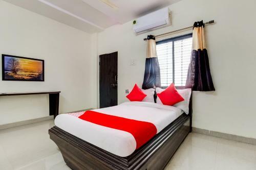 Oyo 70104 Hotel 80 City Center