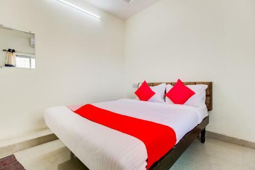 Oyo 70104 Hotel 80 City Center
