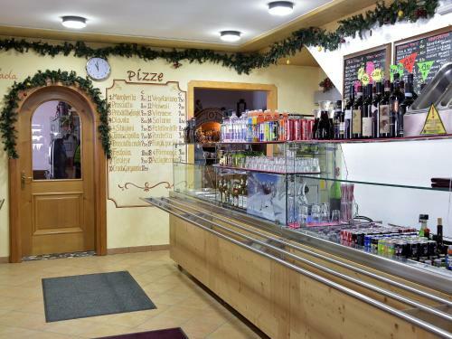 Hostal Rifugio Fedaia